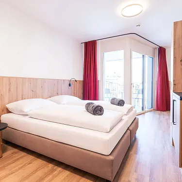 e20fc2ee24e75e424708a7bc06006987713b886b-1-6